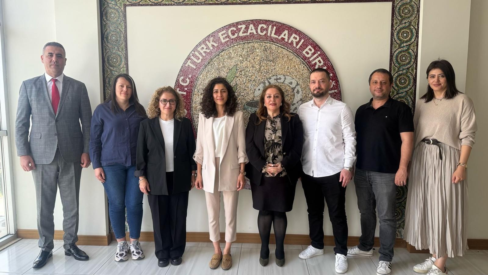 FAKÜLTEMİZ TEB 25. BÖLGE MERSİN ECZACI ODASI’NI ZİYARET ETTİ detayı için tıklayınız