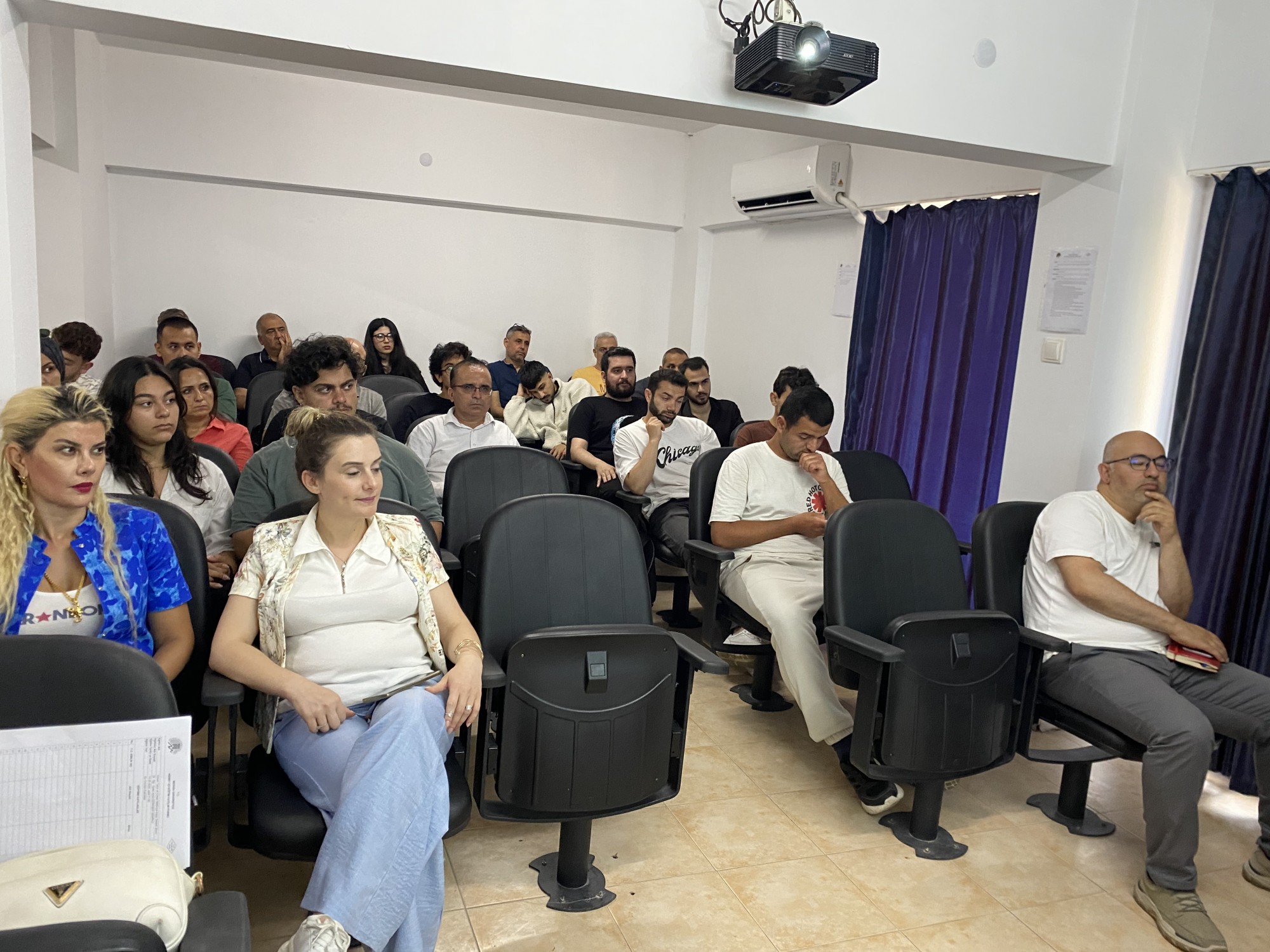 Cinsel Taciz ve Saldırıya Karşı Bilinçlendirme Toplantısı Yapıldı detayı için tıklayınız