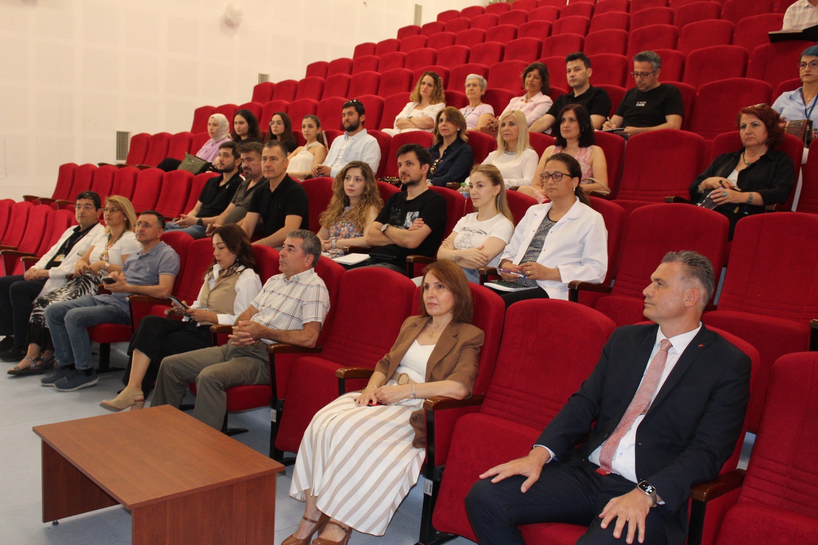 Araştırma Dekanlığı ve TTO İş Birliğinde Bilgilendirme Toplantısı Yapıldı detayı için tıklayınız